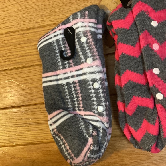 NEW Totally Cozy woman's socks - Picture 7 of 7